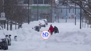 Cerca 50 muertos por tormenta invernal congeló EU en Navidad