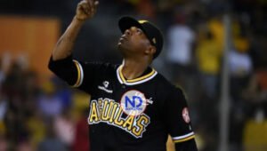 Elías se luce ante los Toros; Torres y Robles dan HR