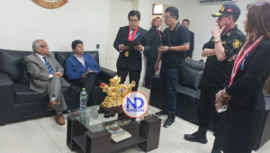 La Policía detiene expresidente Pedro Castillo luego de ser destituido por el Congreso peruano