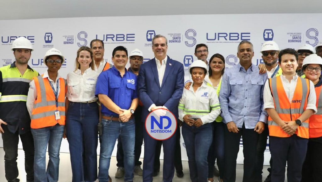 NOTISDOM FOTOS 2022 12 21T165916.085 Abinader inicia fase de prueba del Teleférico de Los Alcarrizos como se tenía previsto