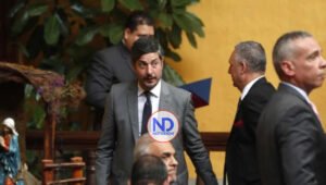 Perú expulsa a embajador México y lo declara persona “non grata”