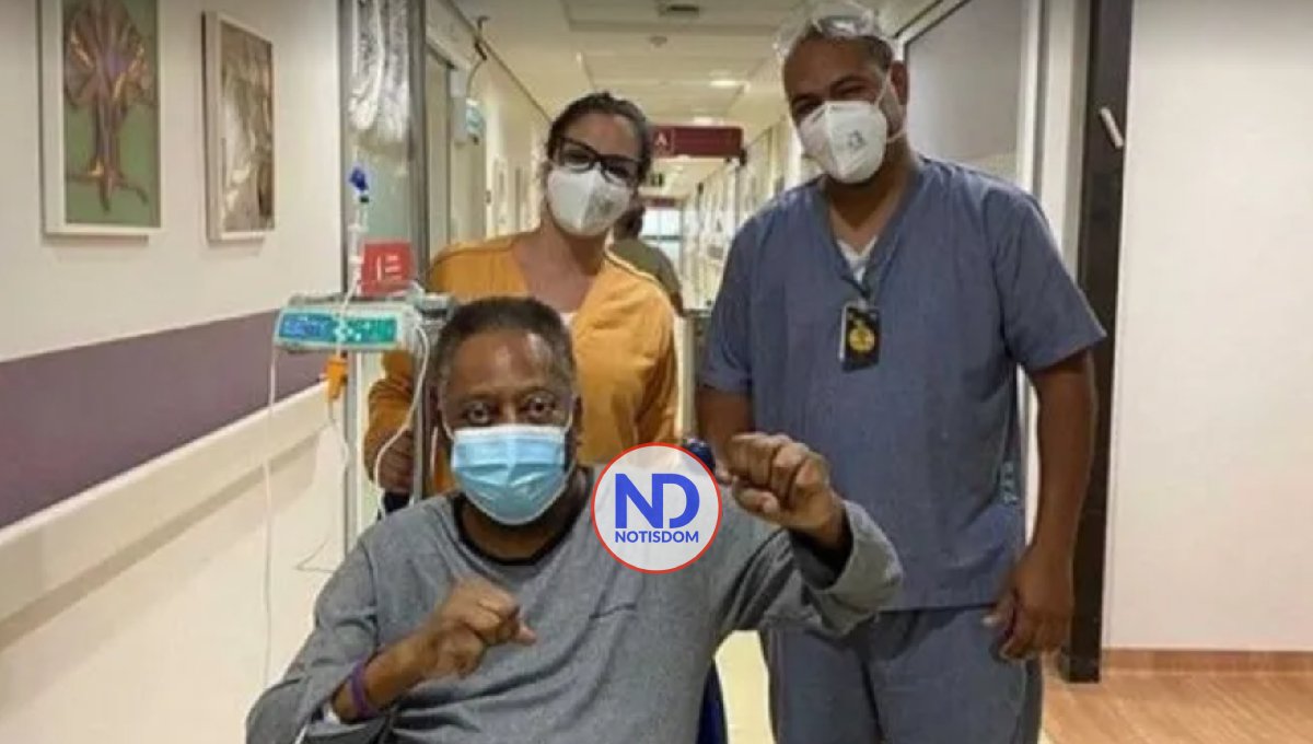 Pelé mejora de la infección respiratoria, pero sigue «sin previsión de alta»