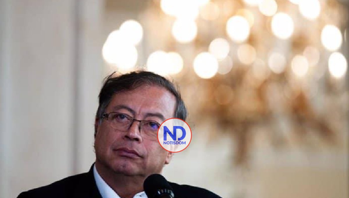 Gustavo Petro califica de “exabrupto” la detención de Pedro Castillo en Perú