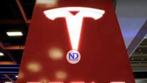 Tesla cae en Wall Street entre críticas por la fijación de Musk con Twitter