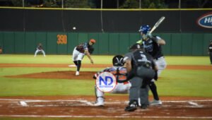 Licey, Gigantes y Estrellas obtienen victorias en beisbol RD