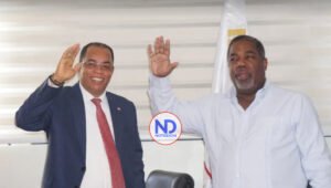 Juramentan al nuevo director de ADESS