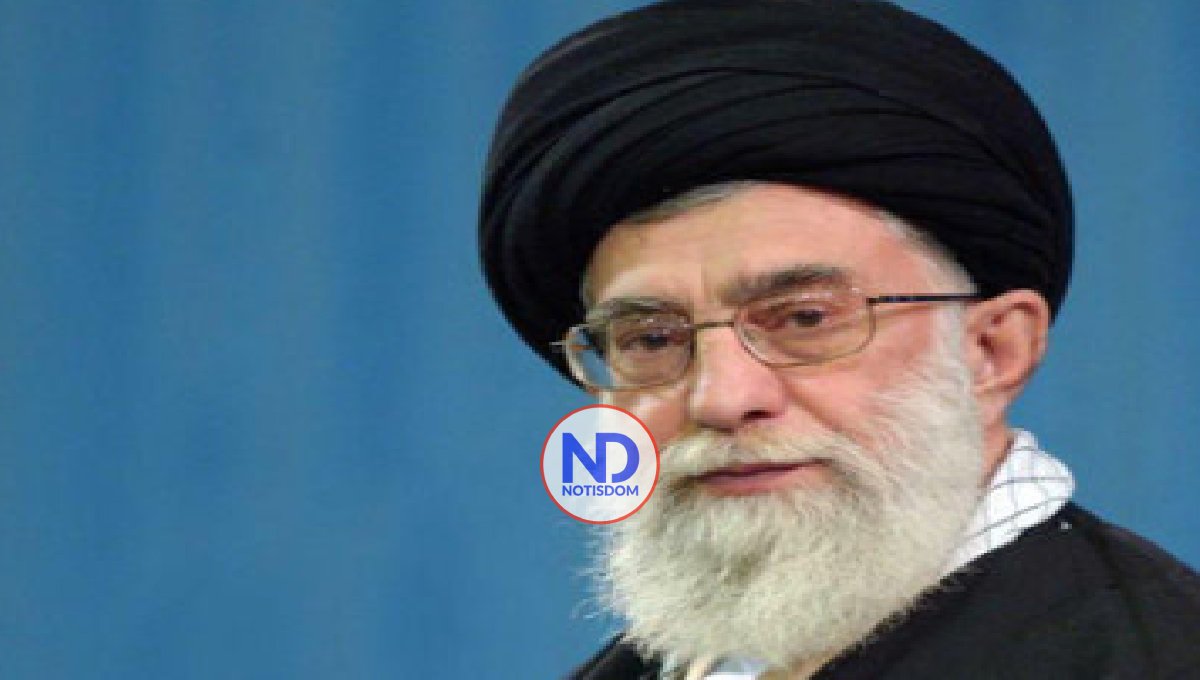 ‘Charlie Hebdo’ publica nuevas caricaturas del ayatolá Alí Jamenei