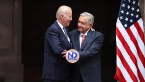 Presidente de México pide a Biden insistir en la reforma migratoria