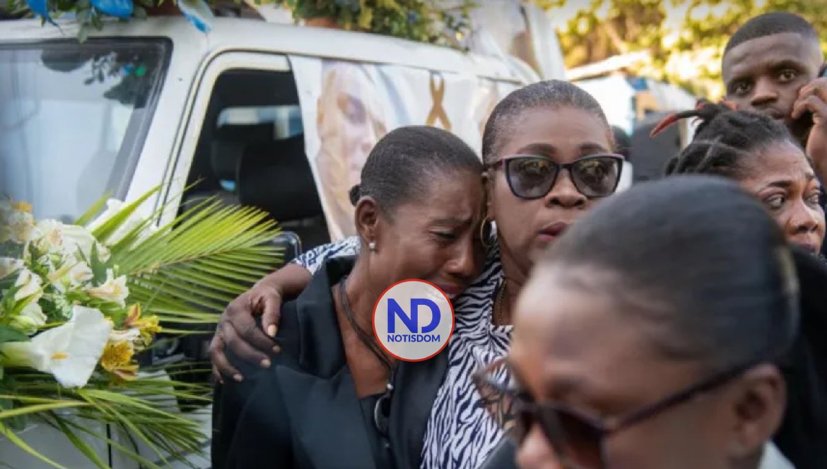 Haití despide con un funeral a policías asesinados por bandas armadas 2 Haití despide con un funeral a policías asesinados por bandas armadas