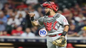 Las Estrellas contratan a lanzador, receptor y un jardinero