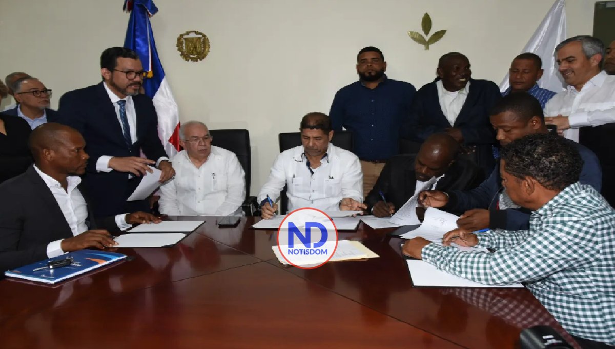 El universo de DC Comics regresará con el proyecto "Gods and Monsters" 2 El universo de DC Comics regresará con el proyecto «Gods and Monsters»