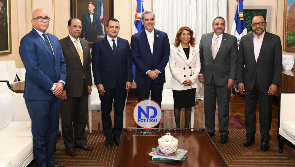 Video | Abinader garantiza a la JCE RD$4,000 millones para organizar elecciones del 24 2 Video | Abinader garantiza a la JCE RD$4,000 millones para organizar elecciones del 24