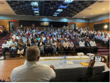 REUNION COLEGIO DOMINICANO Colegio Dominicano Economistas elegirá directiva en mes de marzo