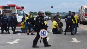 Al menos 1,200 bolsonaristas son detenidos frente a cuartel Ejército