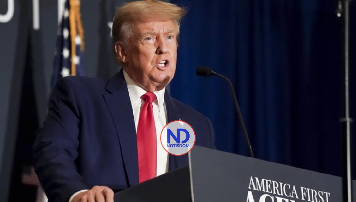 Donald Trump arremete contra envíos blindados a Ucrania