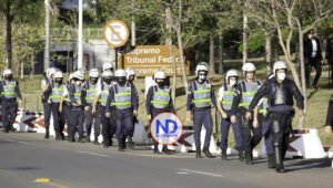 Lula ordena a fuerzas de seguridad frenar a los «vándalos»