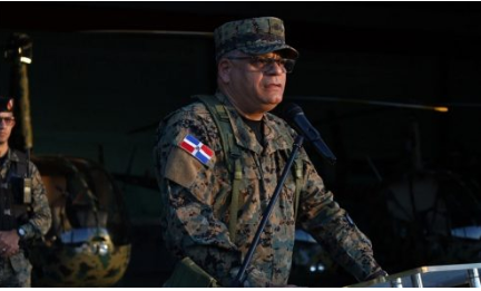 Llegan a RD nuevos helicópteros para fortalecer seguridad frontera 3 CARLOS ANTONIO Llegan a RD nuevos helicópteros para fortalecer seguridad frontera