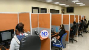 Edeeste reporta dificultades en el servicio del call center