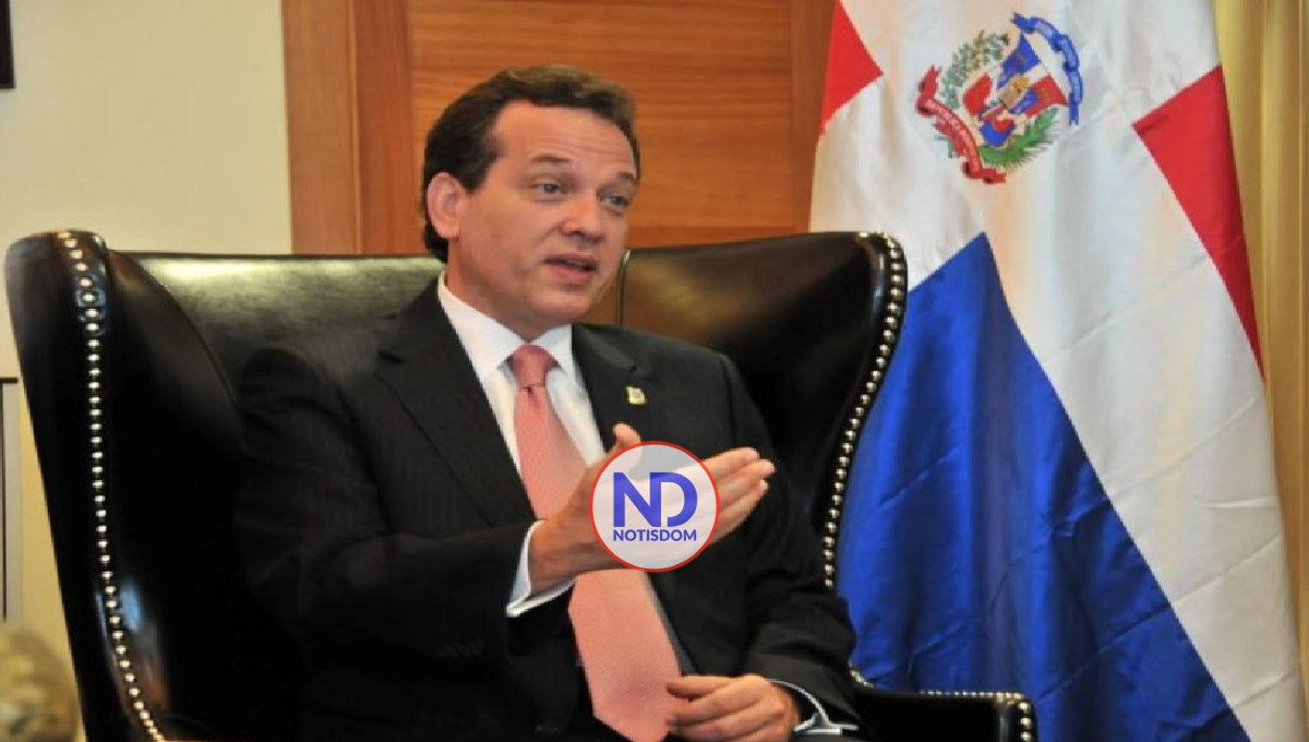 Ministro resalta alianzas con la banca múltiple para fomentar empresas