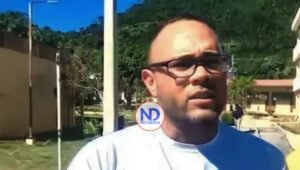 Habrían encontrado arma ilegal en vehículo incautado del profesor John Kelly Martínez