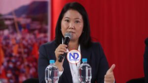Keiko Fujimori pide a Gustavo Petro «que no meta su nariz roja» en Perú