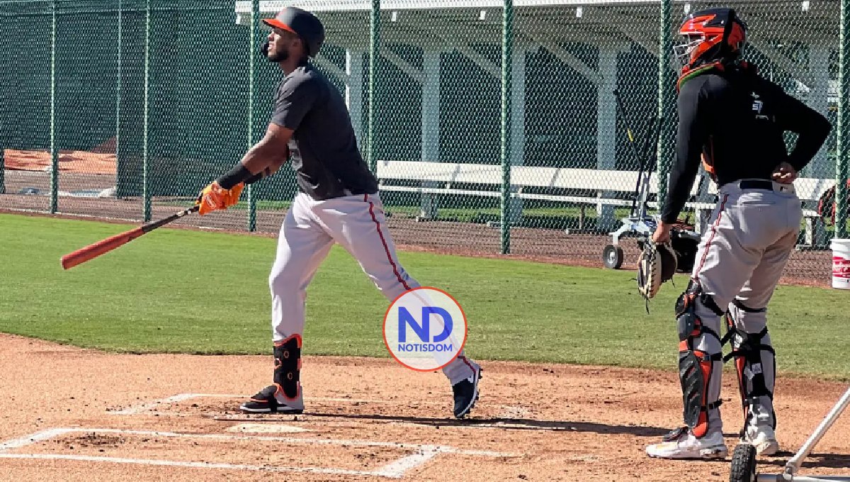 Lewin Díaz lucha por rol en roster de Orioles de Baltimore