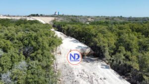 Medio Ambiente ordena paralizar los trabajos del muro fronterizo