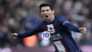 Mbappé y Messi inspiran al PSG a remontar 4-3 ante el Lille