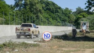 Ministerio de Defensa desmiente que muro dañe zona protegida
