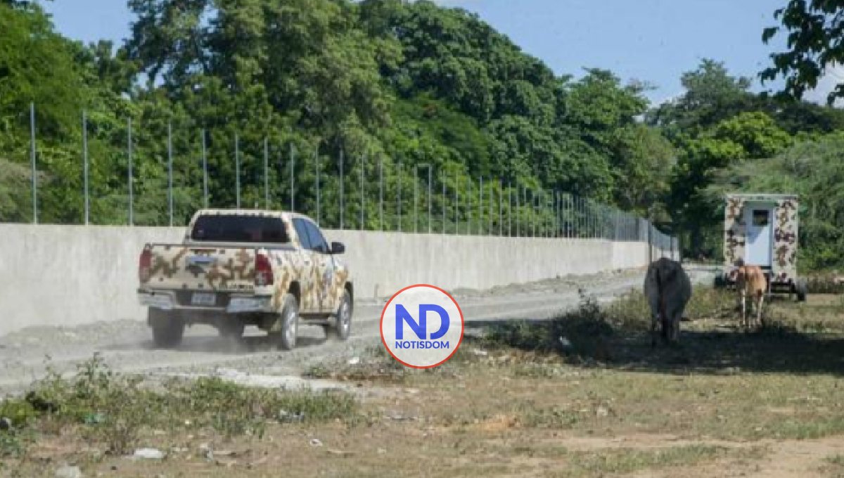 Ministerio de Defensa desmiente que muro dañe zona protegida 2 Ministerio de Defensa desmiente que muro dañe zona protegida