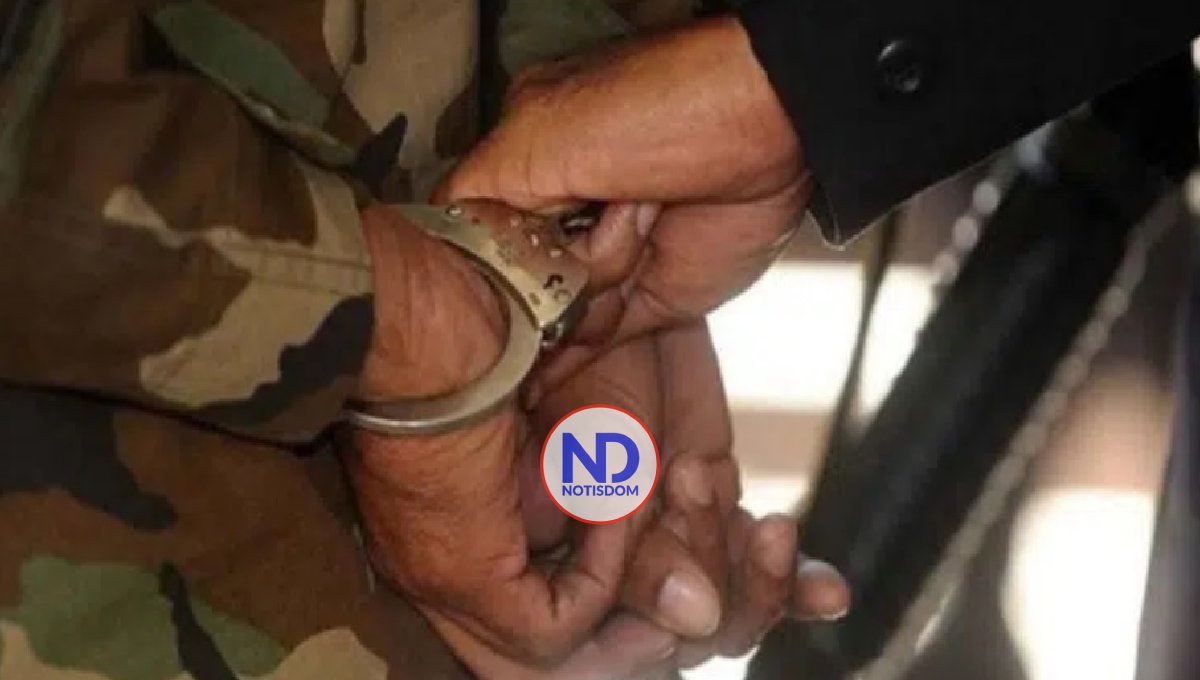 Arrestan cinco militares y nueve civiles por tráfico de inmigrantes