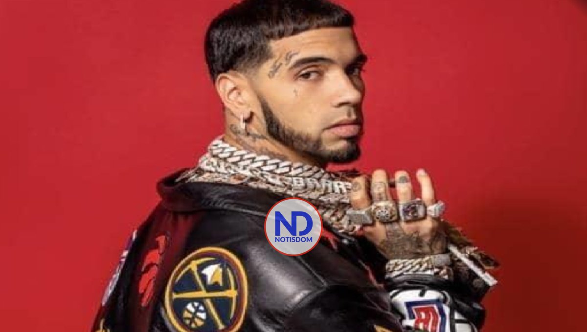 Anuel le responde a Karol G en su nueva canción: «Tú no eres Shakira ni yo Piqué»