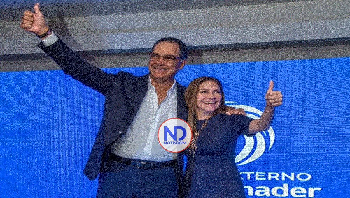 Sector Externo de Luis Abinader juramenta a 587 personas