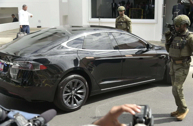 CARRO ABINADER Abinader inaugura nueva sede de la Unidad de Análisis Financiero