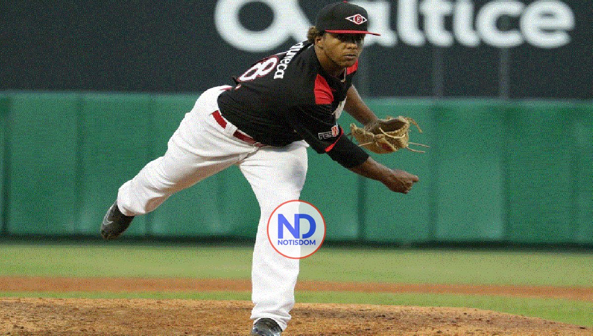 Toros adquieren a Van Gurp y Almengó desde las Estrellas