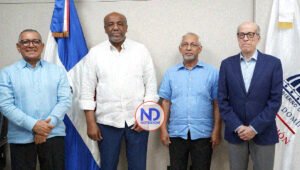 Ministerios instalarán paneles solares en escuelas