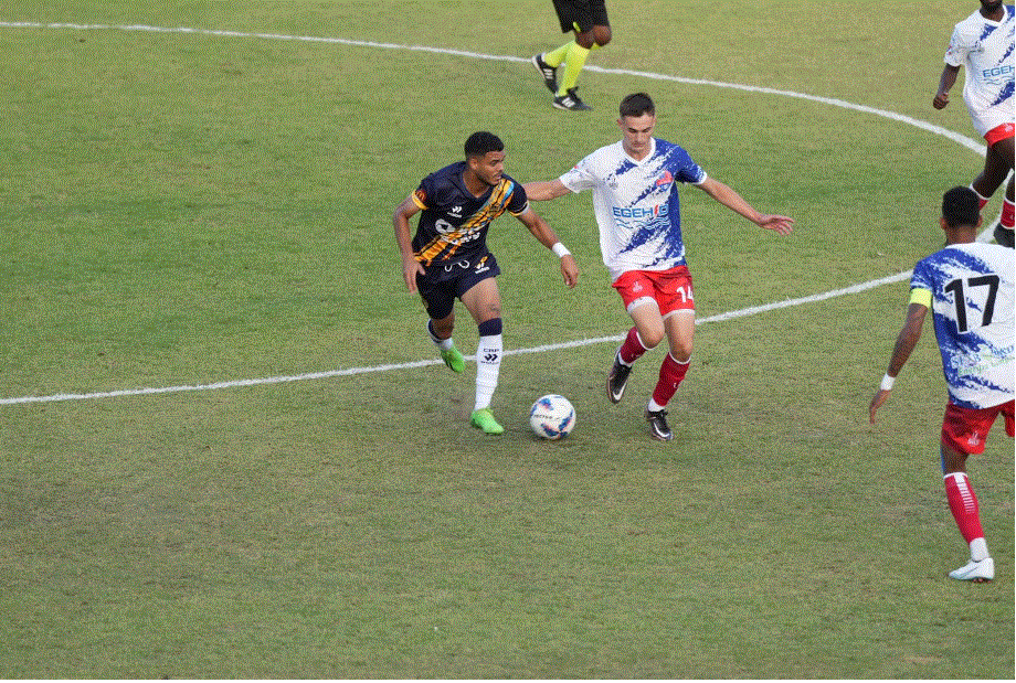 FUTBOL 16 Sendos empates en la jornada sabatina de la Liga Dominicana de Fútbol