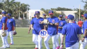 Estelar Jeremy Peña se destaca en los entrenamientos Clásico Beisbol