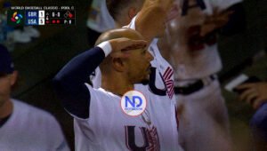 Poder de Schwarber guía victoria de Estados Unidos