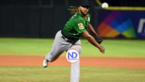 Toros adquieren a Van Gurp y Almengó desde Estrellas por Ledó y Vásquez