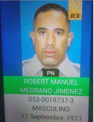 ROBERT MEDRANO 1 Hallan teniente muerto dentro de un vehículo en parque de Jarabacoa