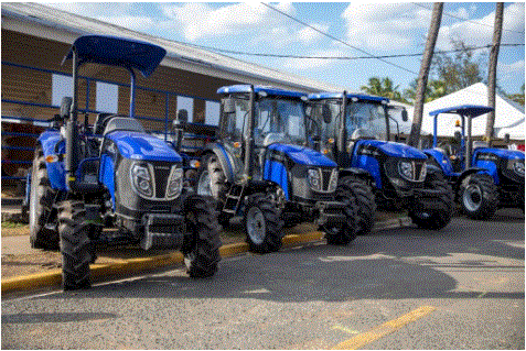 TRACTORES Presidente Abinader participa en apertura Feria Agropecuaria 2023