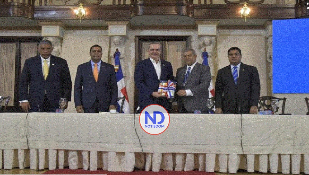 Gobierno comienza estrategia para ceder competencias a alcaldías