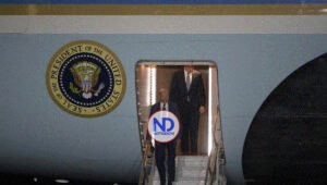 Biden comienza viaje en Irlanda para «conmemorar acuerdos»