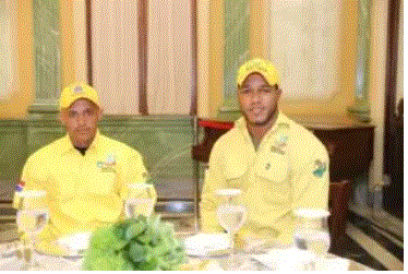 BOMBEROS 4 Presidente Abinader califica de héroes a bomberos forestales