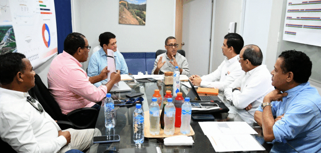 CIRCUNVALACION 2 Obras Públicas afirma Circunvalación de Baní está avanzada en un 70%