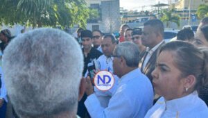 Impiden entrada a Maternidad de Los Mina a una comisión del CMD