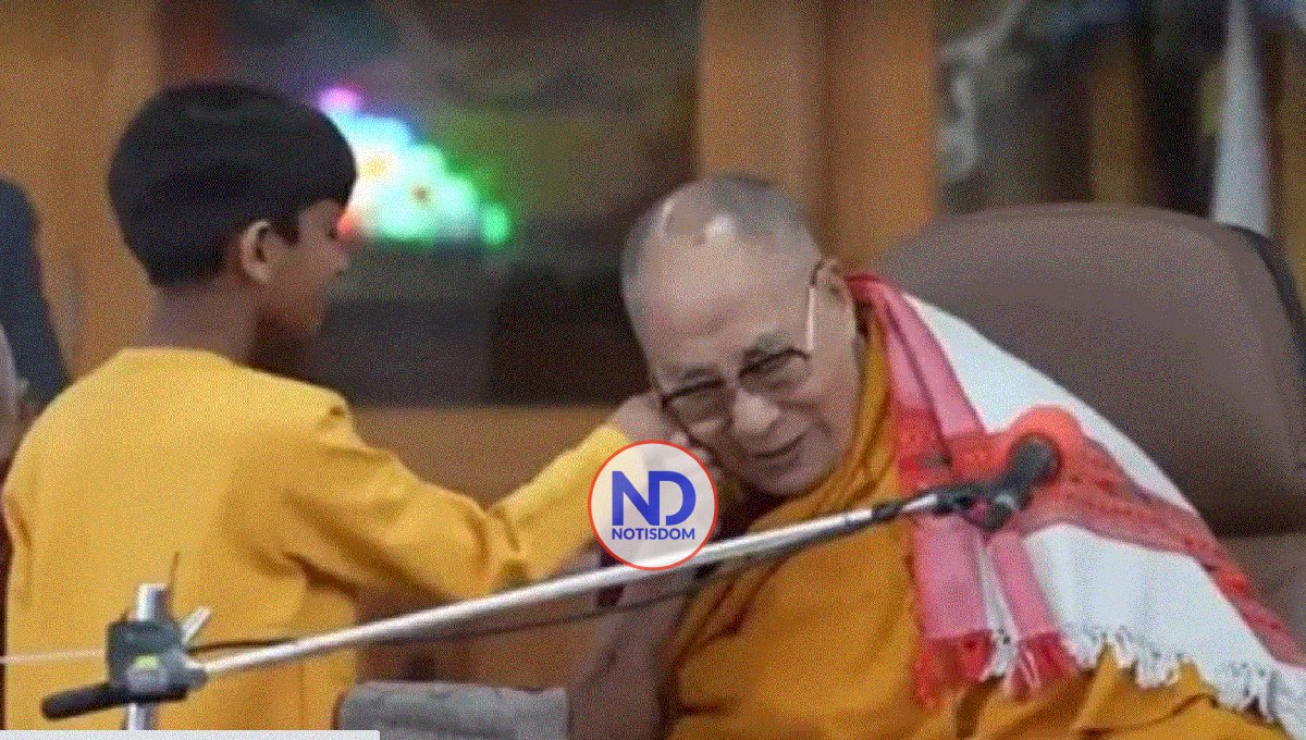 Un partido de Sudáfrica pide el arresto del dálai lama por un vídeo polémico