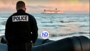 Francia rescata a 41 migrantes que trataban de ir en barco a Inglaterra