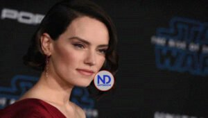 La «jedi» Daisy Ridley capitanea el regreso de «Star Wars» a la gran pantalla